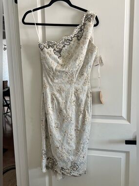 Mandalay One Shoulder Beaded Lace Cocktail Dress Neiman Marcus NWT 4